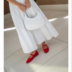 Flabelus cherry red velvet Mellark size 40 (US 8-8.5)